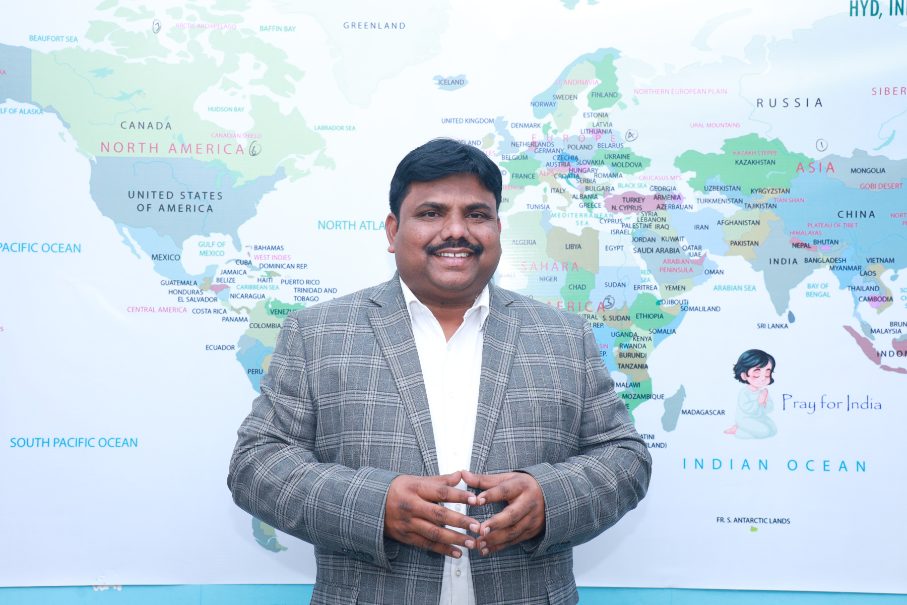 Pastor Vijayanandam preaching